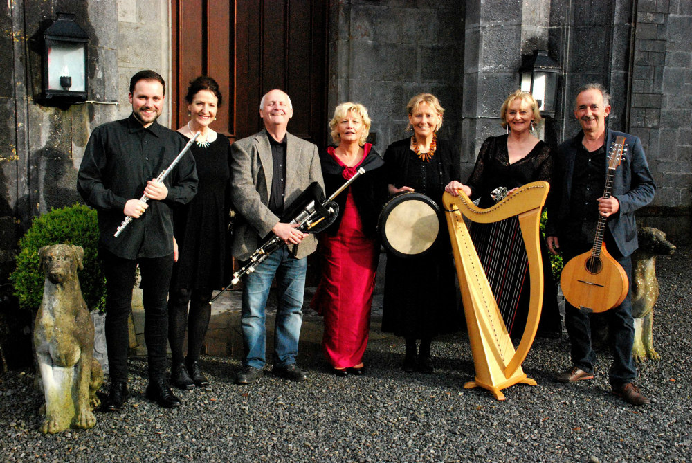 harp-festival-of-moons-group